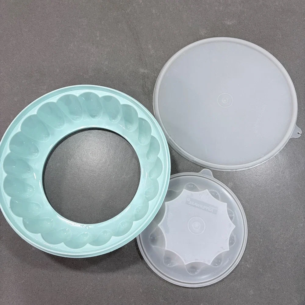 TUPPERWARE JEL-RING Jello MOLD 3 Piece Mold, insert, & Lid Green 1201 1202 1203